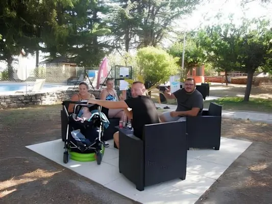 Air-conditioned lounge area