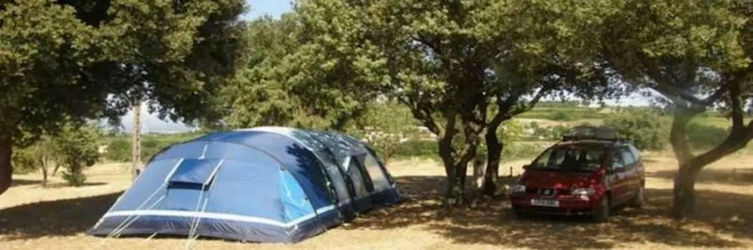 Tent pitch in Ardèche