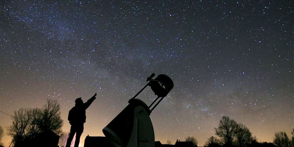 cielos estrellados en un camping de Ardèche